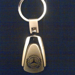 mercedes benz metal keychain (aftermarket)